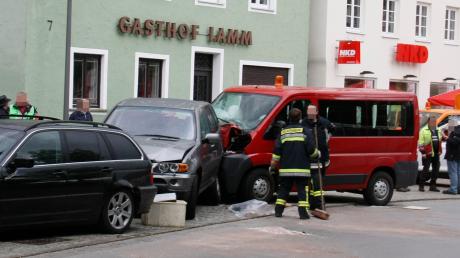 Sechs Tage nach dem schweren Unfall in der Weißenhorner Stadtmitte ist eine 33-jährige Frau weiter in Lebengefahr.