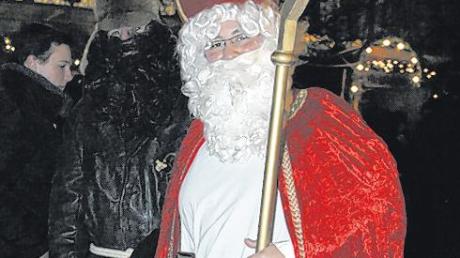 Ein gern gesehener gast: der Nikolaus in Roggenburg. 