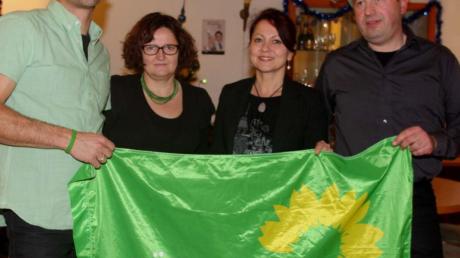 Unser Bild zeigt von links: Dominik Wansing, Kreisvorsitzende Mechthild Destruelle, Sibel Looser und Franz Schmid. 