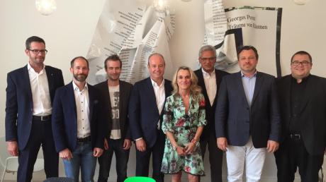 Sie sind die „Initiative Ulm digital“: (von links) Gerhard Gruber, Steffen Maurer, Andreas Buchenscheit, Heribert Fritz (Vorsitzender), Renate Hergoeth, Gunter Czisch, Björn Semjan und Christian Geiger. 