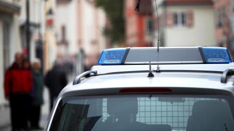 Unklarheiten bei einer privaten Pflegedienstleistung und ein Streit um einen Mietvertrag beschäftigen derzeit die Polizei in Weißenhorn.  