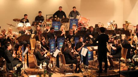 Die Schützenkapelle Reutti spielte am Samstag vor mehr als 200 Zuhörern in der Gemeinschaftshalle. 