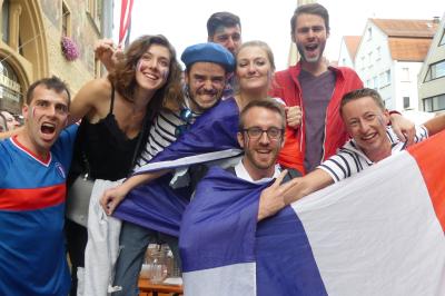 Et voilà: Ulmer Franzosen feiern den Weltmeistertitel