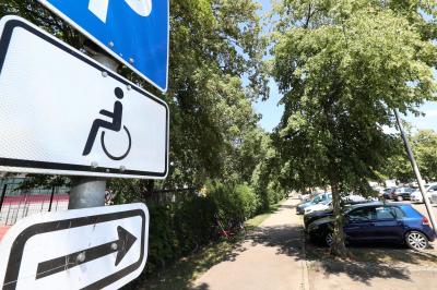 Bürgermeister parkt bewusst auf Behindertenparkplatz