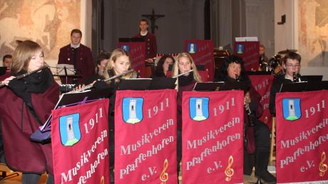 Der Musikverein Pfaffenhofen spielte ein besonderes Adventskonzert in der Pfarrkirche St. Martin.  	