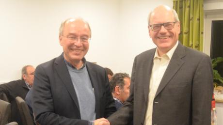 Wollen weiterhin zusammenarbeiten: Wolfgang Fendt (links) und SPD-Ortsvorsitzender Herbert Richter. 