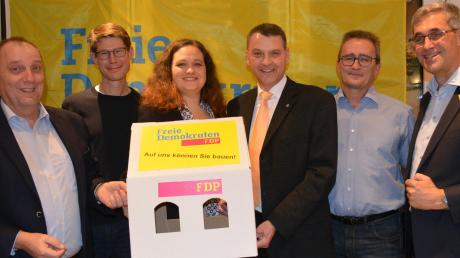 Für die FDP kandidieren: (von links) Peter Kuhnen, Peter Zobel, Christina Zimmermann, Andreas Ritter, Peter Rudolf und Michael Zimmermann. 