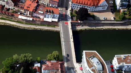Auf der Herdbrücke zwischen Ulm und Neu-Ulm kam es zu einer Gewalttat.