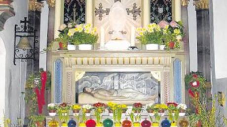 Die Gläubigen der Pfarrei Schönesberg sind stolz auf ihr Heiliges Grab, das sie um 1985 wieder aus der Verbannung geholt haben. 