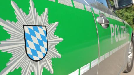 Polizeieinsatz vor einer Disco in Schweitenkirchen