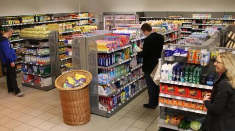 Rund 2000 Produkte gibt es im Dorfladen in Bergheim – überwiegend für den täglichen Bedarf. 