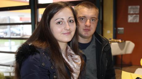 Klaudia und Adrian Peter sind aus Ungarn in die Donaumoos-Gemeinde gezogen. 