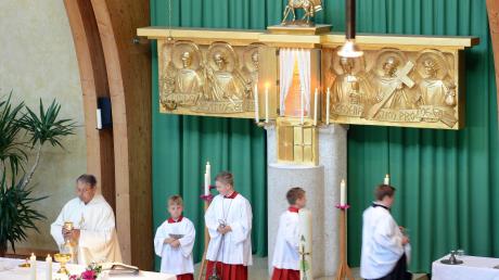 Der Altar in Klingsmoos ist frisch renoviert. 	