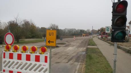 Die Bürger in Ballersdorf und Wagenhofen dürfen aufatmen. Die Sperre der Staatsstraße ist ab heute aufgehoben, der Ausweichverkehr fließt damit nicht mehr über Nebenstrecken. 