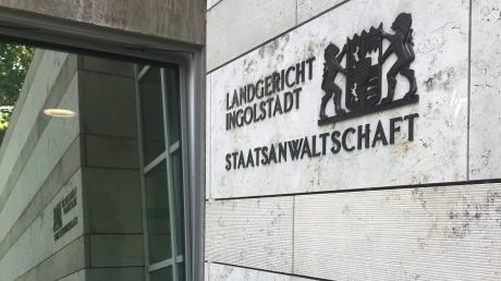 In Ingolstadt steht gerade ein Mann vor Gericht, dem vorgeworfen wird, seine Ex-Freundin in Eichstätt vergewaltigt zu haben.