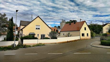Diese beiden Grundstücke an der Georgistraße/Zieglerstraße hat die Gemeinde gekauft, um dort eine Tagespflegeeinrichtung zu bauen. 