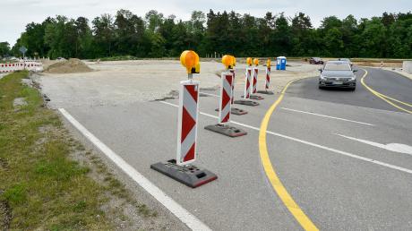 Der Kreisverkehr am nördlichen Beginn der Umfahrung von Lengenfeld wird eine Straßenbeleuchtung erhalten. 