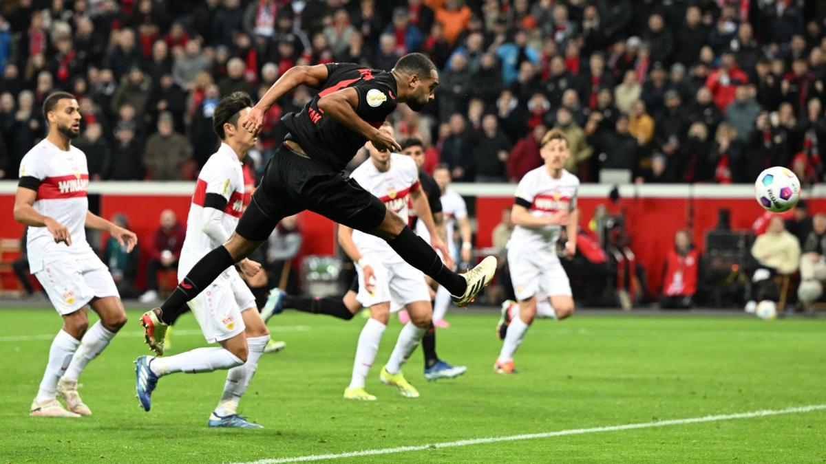 #Fußball: Tah köpft Bayer ins Pokal-Halbfinale