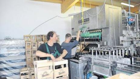 Die Brauerei in der Nördlinger Industriestraße läuft, langsam zieht auch der Verkauf an, aber richtig fertig ist das Projekt erst im kommenden Frühjahr.  