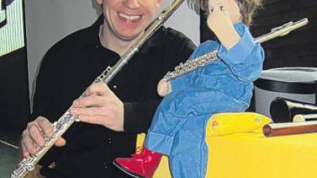 Ansteckend wirkte die Geschichte vom kleinen Flötenspieler Timmy, die Andreas Haas in Megesheim erzählte.  