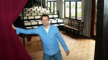 Nico Jilka in der Schauspielmanufaktur in Nördlingen. 2010 rief er das Theater ins Leben, damals noch in der ehemaligen Schuhfabrik Stabilus an der Nürnberger Straße.  	
