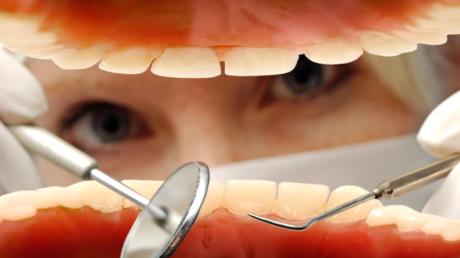 Viele Menschen haben Angst vorm Zahnarzt. 