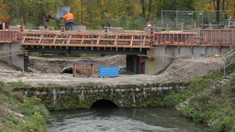 Diese Brücke nahe der Staustufe Bittenbrunn wird neu gebaut. 