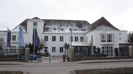 Jahrelang gab es Spekulationen, ob das Oettinger Krankenhaus schließt. Nun sind sie verstummt. 