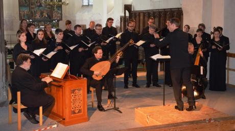 Grandiosen Vokalklang bot das Ensemble „ChorWerk Ruhr“ beim Konzert in der Auhausener Klosterkirche. Es war der Auftakt für die diesjährige Saison. 	