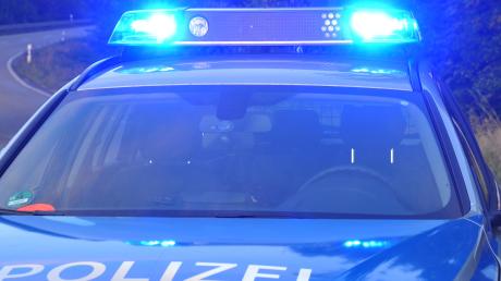 Die Nördlinger Polizei sucht nach Hinweisen zu Tätern, die in Baldingen in einen Stadel eingebrochen sind.