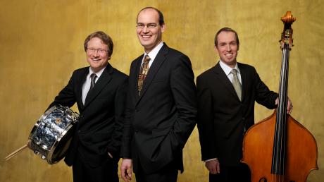 Demnächst im Reimlinger Kulturstadl: Frank Muschalle Trio und Stephan Holstein.