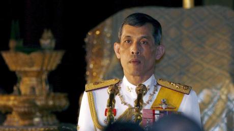 Der thailändische Kronprinz Maha Vajiralongkorn lässt sich die Lust auf Bayern nicht verderben. 