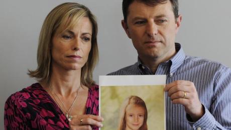 Kate und Gerry McCann, die Eltern der vor fünf Jahren verschwundenen kleinen Britin «Maddie», geben die Hoffnung nicht auf. Archivbild