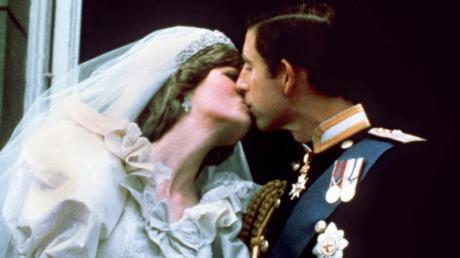Die Hochzeitstorte von Charles und Diana aus dem Jahr 1981 wurde in den USA versteigert. 