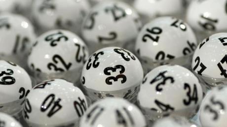 Fünf Millionen Euro liegen am Samstag beim Lotto im Jackpot.