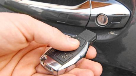 Moderne Autos haben häufig solche Keyless-Go-Schlüssel. Sie sind anfällig für Trickdiebe. 