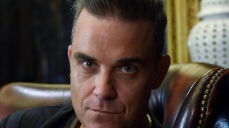 Der britische Popstar Robbie Williams hat sich als Russlands Kandidaten für den Eurovision Song Contest (ESC) ins Gespräch gebracht.