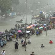 Überflutete Straßen in Mumbai: Indien zählt zu den besonders vom Monsun betroffenen Ländern.