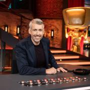 Als Nachfolger von Stefan Raab hat der zehn Jahre jüngere Sebastian Pufpaff die Moderation der Comeback-Show "TV total" 2021 übernommen.