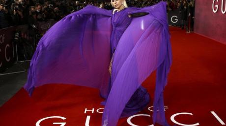 Vamp in Violett: Lady Gaga bei der Premiere von «House of Gucci».