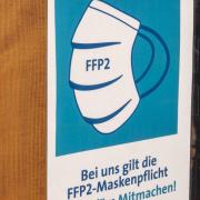 In Bus und Bahn gilt ab Freitag wieder FFP2-Maskenpflicht.