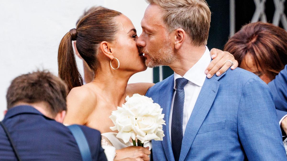 #Finanzminister: Lehfeldt und Lindner feiern Promi-Hochzeit auf Sylt