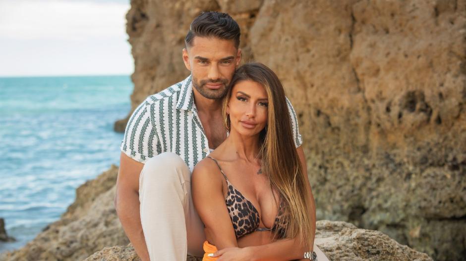Christina und Aleks treten als Paar in Staffel 3 von "Temptation Island VIP" 2022 an.