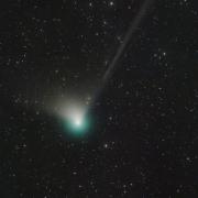 Der Komet C/2022 E3 (ZTF) kommt der Erde demnächst ziemliche nahe. Zuletzt war er in der Steinzeit zu beobachten.
