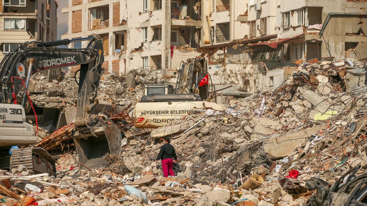 #Erdbeben der Stärke 5 erschüttert Südosttürkei