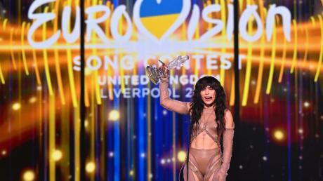 Loreen aus Schweden jubelt nach ihrem Sieg beim Finale des 67. Eurovision Song Contest (ESC) in Liverpool.