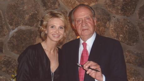 Der damalige spanische König Juan Carlos und seine damalige enge Freundin Corinna zu Sayn-Wittgenstein in einer Szene der Serie «Juan Carlos - Liebe, Geld, Verrat».