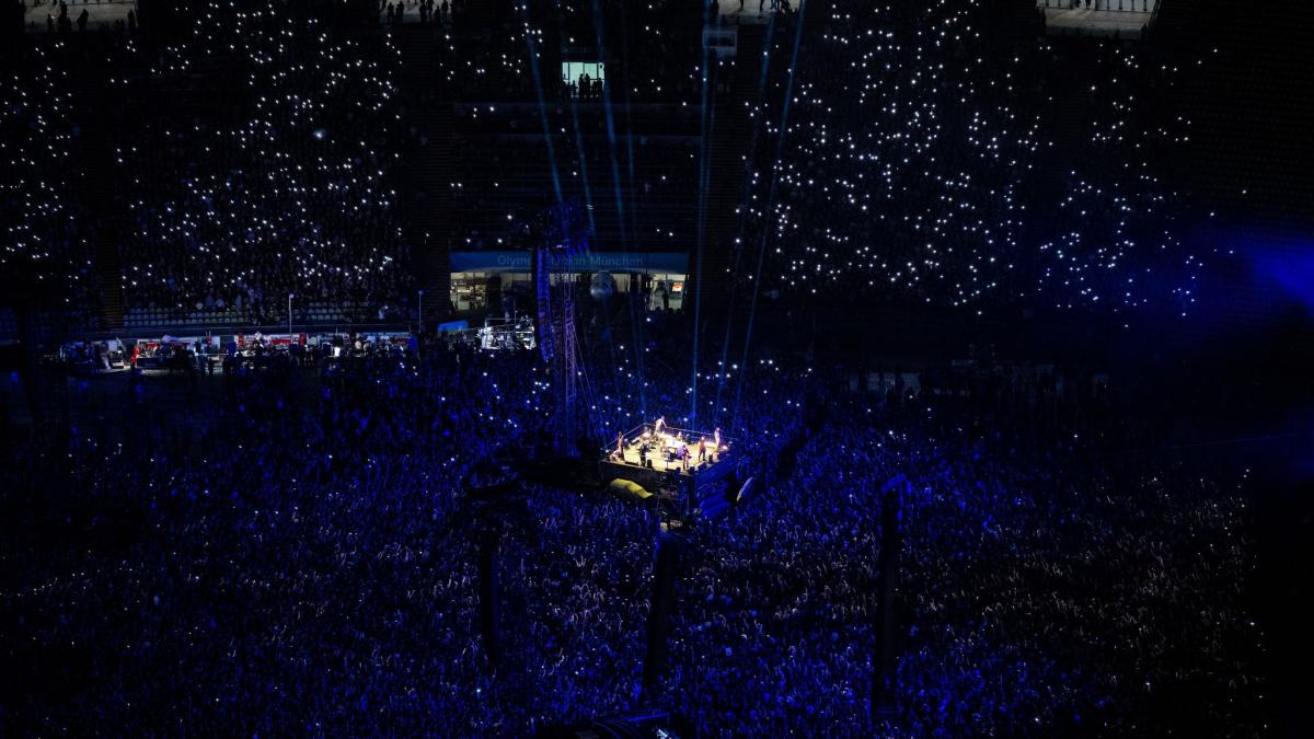#Musik: Volles Stadion trotz Protest: Rammstein-Konzert in München