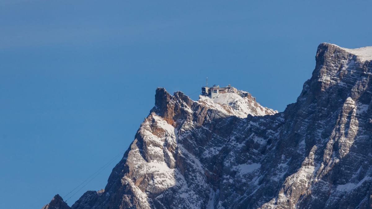 #Bergsteiger bei Absturz an Zugspitze gestorben