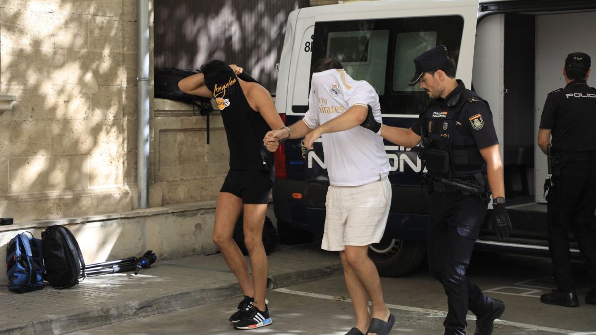 #Touristen aus Deutschland: Vergewaltigungsvorwurf in Mallorca: Anhörung verschoben